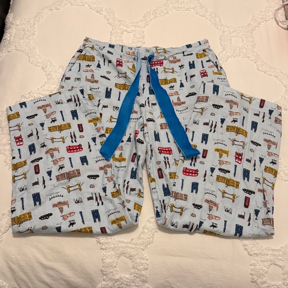 Boden Pajama Set - Picture 7 of 8